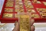 Sáng 8/11: Giá vàng SJC, giá vàng nhẫn bất động hiếm thấy