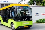Tập đoàn của ông Phạm Nhật Vượng ra mắt xe điện học đường với loạt công nghệ giám sát, đảm bảo không bỏ sót học sinh
