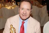 Kevin Spacey sống vô gia cư sau 7 năm vướng bê bối quấy rối tình dục