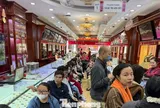 Giá vàng SJC giảm rất mạnh, thông báo bất ngờ từ một doanh nghiệp