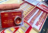 Cuối ngày 31/12: Giá vàng SJC, vàng nhẫn tiếp tục giảm tới 2 triệu đồng mỗi lượng