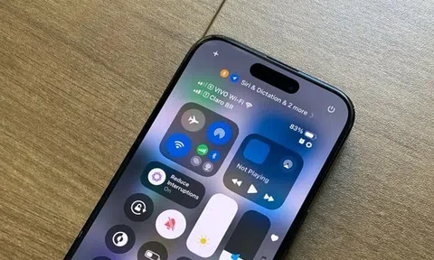 Tính năng mới gây tranh cãi: iPhone sẽ tự khởi động lại sau 4 ngày không sử dụng