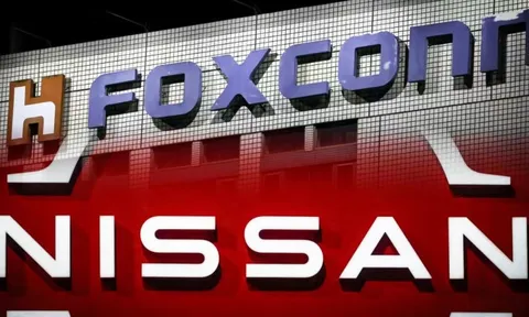 iPhone hết thời, Foxconn đổ hàng trăm triệu USD vào ĐNÁ làm xe điện khiến Nissan phải sáp nhập Honda để tránh bị thâu tóm