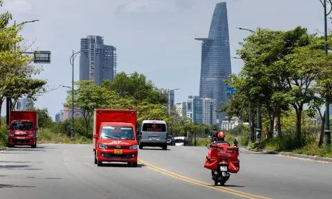 Doanh nghiệp chuyển phát nhanh tăng trưởng song hành cùng thương mại điện tử