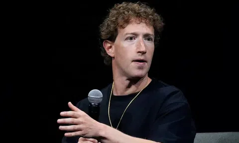 CEO Mark Zuckerberg mất 60 tỷ USD trong 5 năm