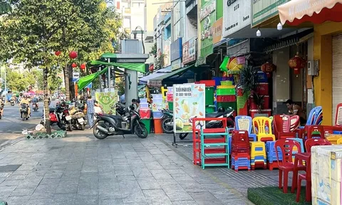 Quận 6 lên tiếng vụ vỉa hè còn tốt vẫn bị đào xới