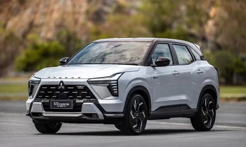 Mitsubishi Xforce HEV ra mắt: Giá quy đổi từ 683 triệu đồng, có ADAS, camera 360, đấu Yaris Cross HEV bằng máy 1.6L hybrid