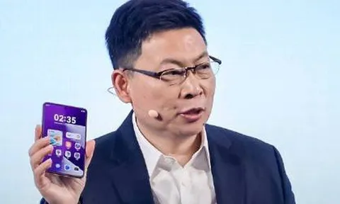 Huawei ra mắt điện thoại gập độc dị, CEO bảo là "ai cũng mua được" nhưng giá thì gần 30 triệu đồng