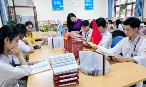 Học sinh xứ Lạng hào hứng với ‘chiến lược học tập’ từ chuyên gia người Mỹ