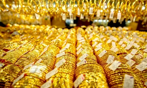 Giá vàng thế giới giảm đột ngột
