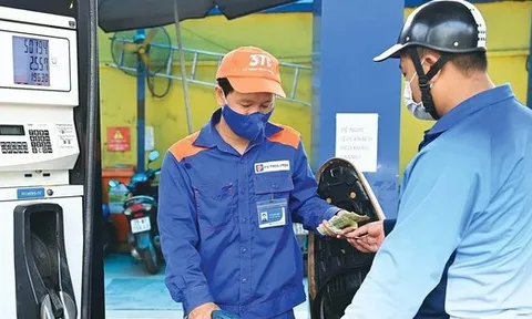 Giảm giá xăng dầu sau kỳ nghỉ lễ?