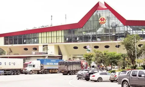 Tăng đột biến xe chở hàng thông quan biên giới Lạng Sơn