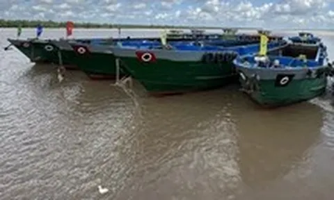 Sóc Trăng sẽ thành lập trung tâm vận hành, quản lý khai thác cát biển