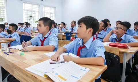 Dạy học 2 buổi/ngày, liệu cơm gắp mắm