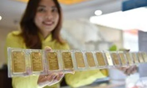 Giá vàng lên xuống chóng mặt