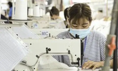 Dệt may 'bứt tốc' đầu năm 2025