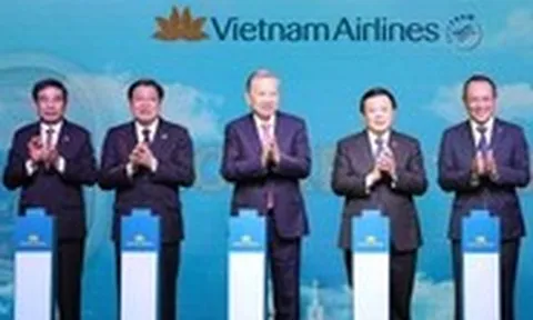 Tại Nga, Vietnam Airlines công bố nối lại đường bay thẳng Hà Nội - Moscow