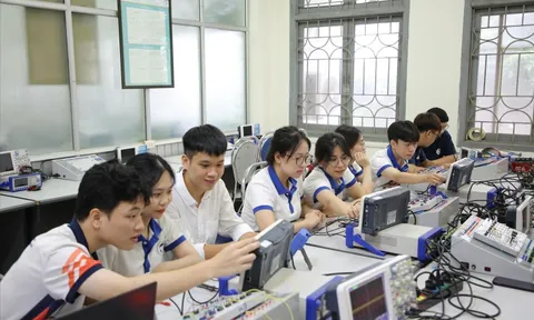 Ít học sinh chọn thi các môn STEM: Cảnh báo chất lượng nguồn nhân lực