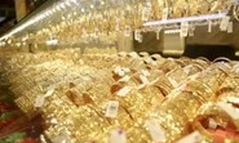 Cuối tuần, giá vàng trong nước neo cao