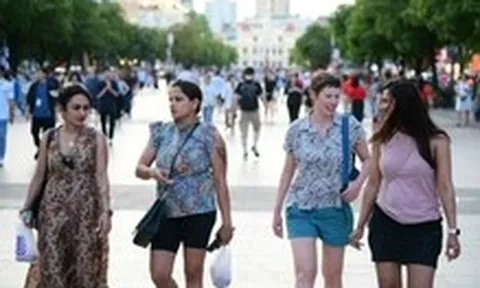 Giá vé máy bay quốc tế là 'nút thắt cổ chai' của du lịch Việt Nam