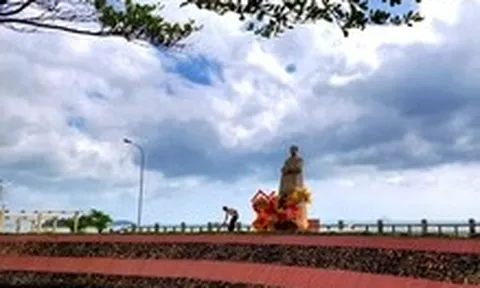 Nha Trang cho nhiều lãnh đạo xã phường được nghỉ việc sớm