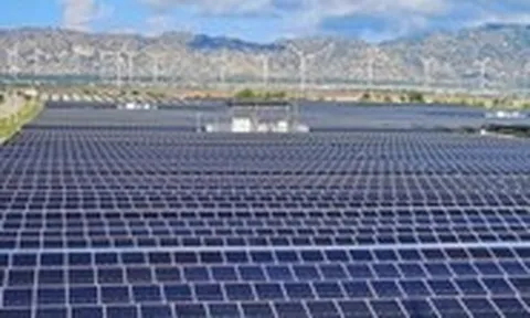 Các nhà đầu tư năng lượng tái tạo lại kiến nghị giữ nguyên giá mua bán điện với 173 dự án