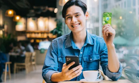 Quản lý tài chính thời sinh viên: Dùng thẻ tín dụng có nên không?