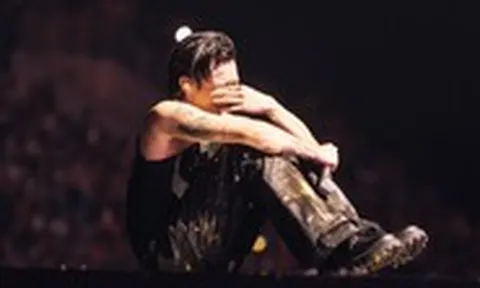 2 đêm concert của Soobin kết thúc mà mạng vẫn rần rần, khán giả đòi bù thêm tiền vé gấp