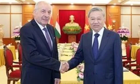 Tổng Bí thư đề nghị Hungary đào tạo chuyên gia điện hạt nhân cho Việt Nam