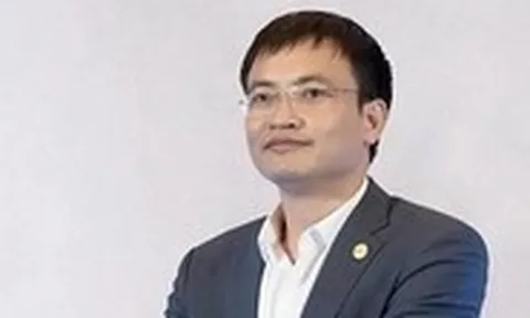 Doanh nghiệp Shark Vương làm chủ tịch mập mờ nhiều giao dịch liên quan người nội bộ