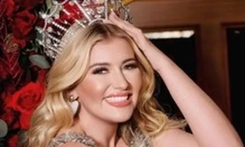 Hoa hậu Anh tố Miss World 2025 lỗi thời, biến thí sinh thành ‘vật trang trí’ mua vui