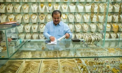 Một quốc gia châu Á 'cuồng' vàng vượt xa Trung Quốc, Ấn Độ: nhập khẩu 100 tấn, giá tăng 80% trong 12 tháng - gấp đôi chuẩn quốc tế
