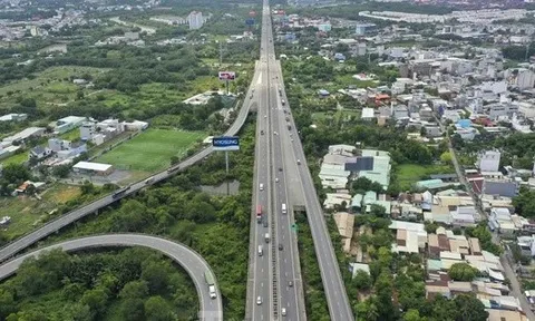 Phó Thủ tướng chỉ đạo gỡ vướng tại 2 dự án hạ tầng trọng điểm phía Nam