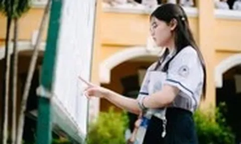 Dạy và học môn văn: Chọn 'rượu' thay vì chọn 'bình'