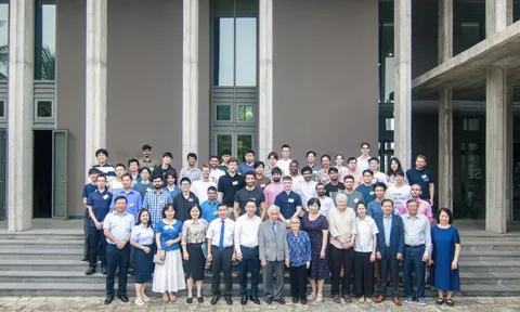 Nhiều nhà khoa học thế giới đến Quy Nhơn dự Trường hè nâng cao về lý thuyết trường lượng tử