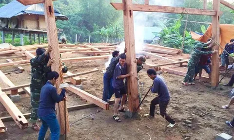 Thủ tướng yêu cầu quyết liệt, thần tốc hơn nữa, quyết tâm xoá nhà tạm, nhà dột nát trước 31/8/2025