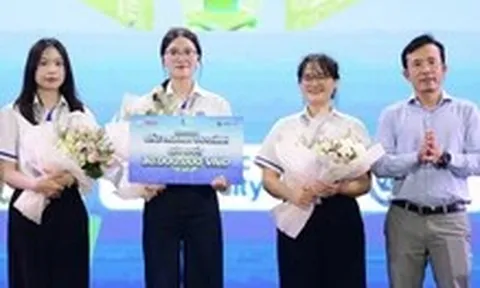 Đội FinHer Trường đại học Kinh tế - Luật chiến thắng game show Đấu trường tài chính