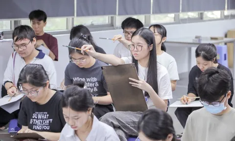 Một trường đại học 'chơi lớn', dành hơn 70 tỷ trao học bổng cho tân sinh viên