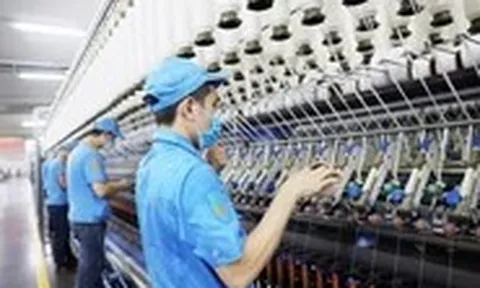 Giảm thuế: 'Liều thuốc' tiếp sức doanh nghiệp