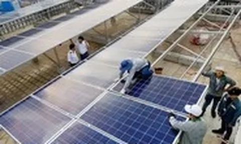 Lần đầu tiên Việt Nam có dự án điện mặt trời lắp ở ban công