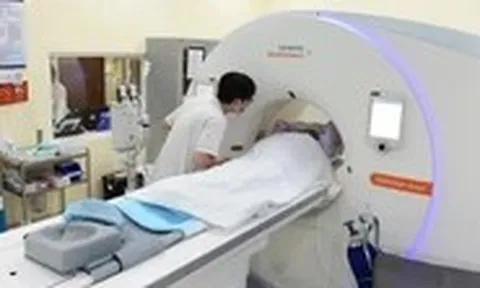 Nhiều bệnh viện phía Nam ngừng chụp PET/CT: Cái 'áo cơ chế' làm khổ người bệnh