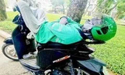 Những giấc ngủ trưa trên hè phố