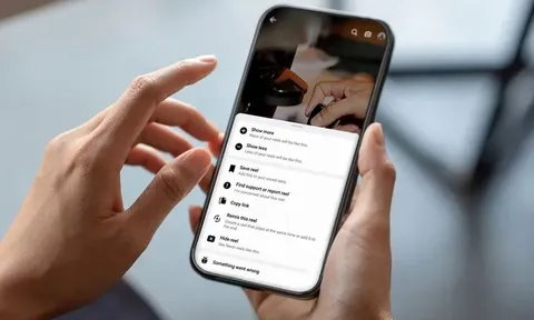 Facebook "khai tử" video truyền thống