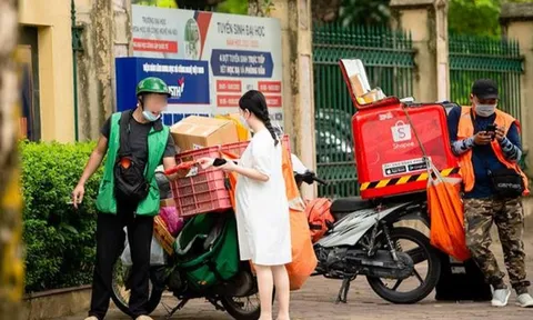 Đơn chỉ có phí 1,8 triệu đồng nhưng phải chuyển khoản 100 triệu cho shipper mà vẫn không được nhận hàng, người phụ nữ Hà Nội báo công an