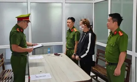 Bắt nữ giám đốc tự sản xuất mỹ phẩm 'cao cấp' mang thương hiệu riêng