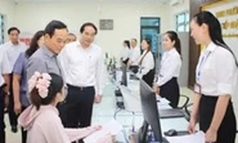 Xem xét giải quyết chế độ, chính sách cho gần 2.000 cán bộ, công chức ở Lào Cai và Yên Bái