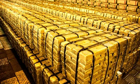 Các nước đổ xô dự trữ vàng khi Mỹ tấn công Iran