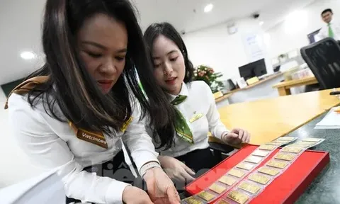 Giá vàng ở mức cao, ngân hàng cảnh báo lừa đảo