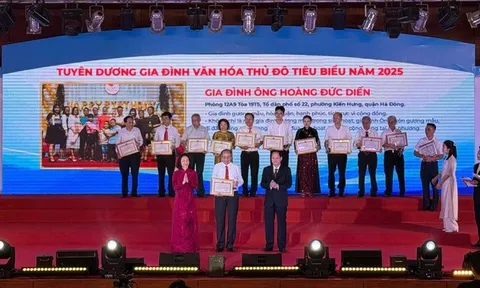 Phát huy vai trò gia đình văn hóa trong xây dựng nếp sống văn minh đô thị
