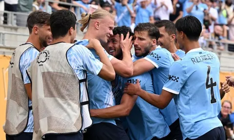 Pep Guardiola ca ngợi Man City sau chiến thắng ấn tượng trước Juventus